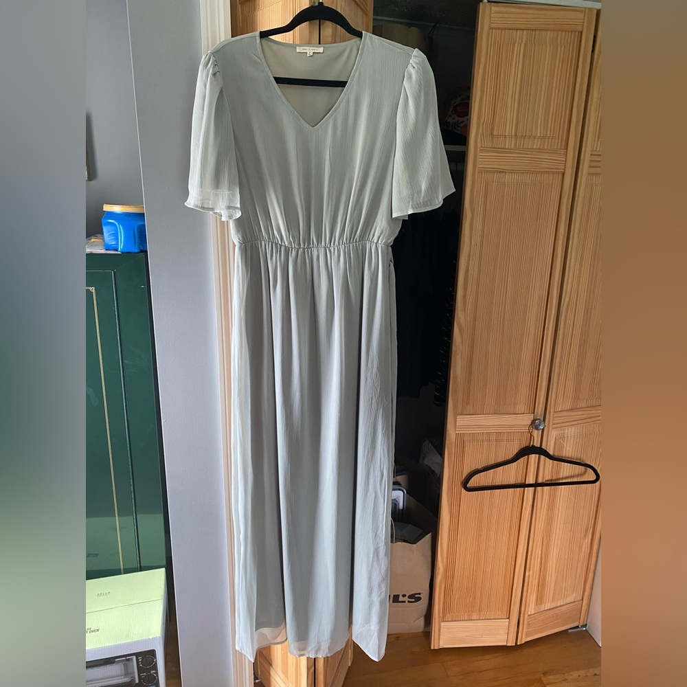 Short Flutter Sleeve Chiffon Maxi Dress